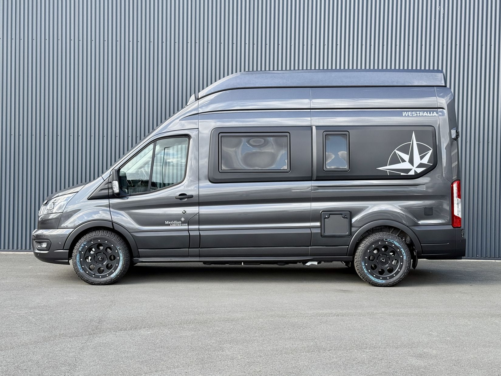 Nugget Store Westfalia Meridian Slide 1