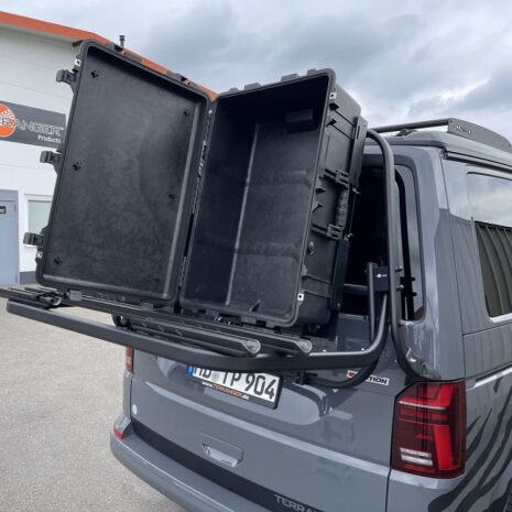 Haltemodul Peli Case 1650 Fuer Unsere Hecktraegersysteme~3 Haltemodul Peli Case 1650 Fuer Unsere Hecktraegersysteme~3