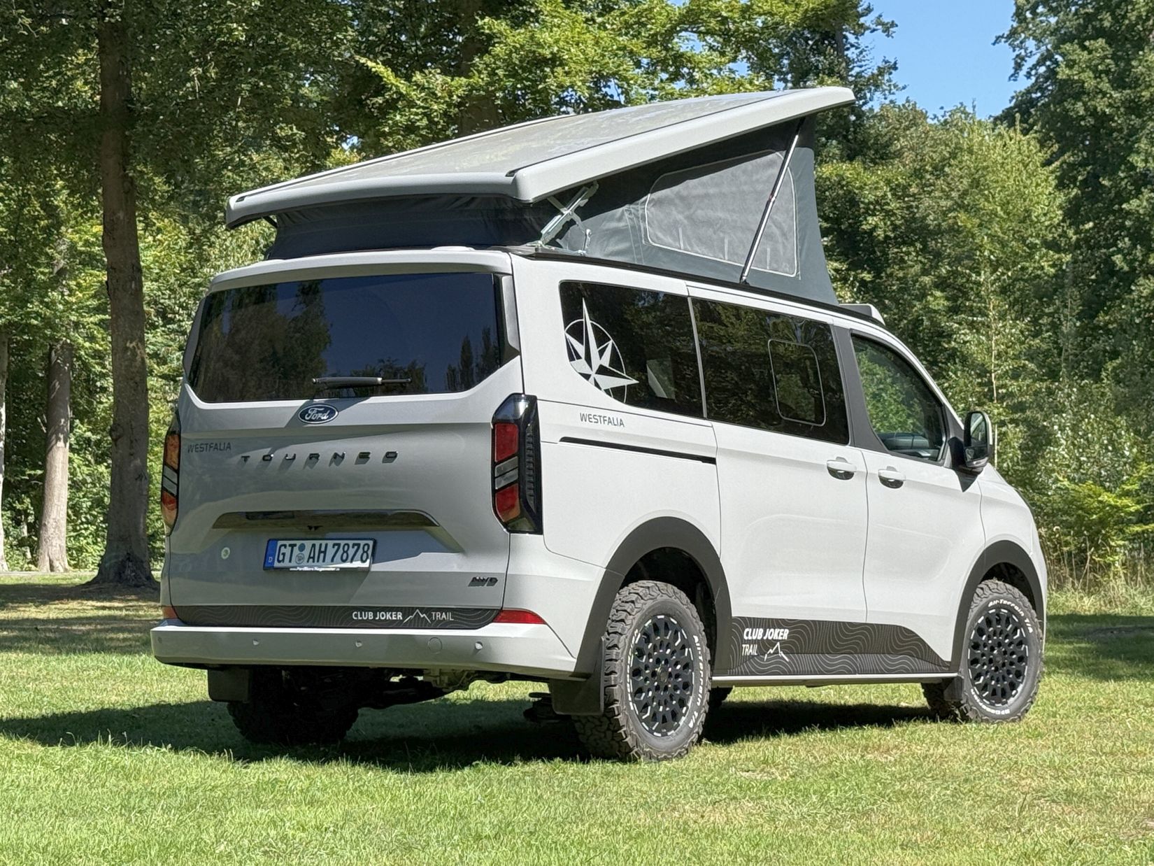 Nugget Store Club Joker Trail Slider 3