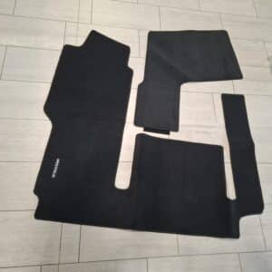 Carpet set passenger compartment SSLD (1 sliding door) L1 V710